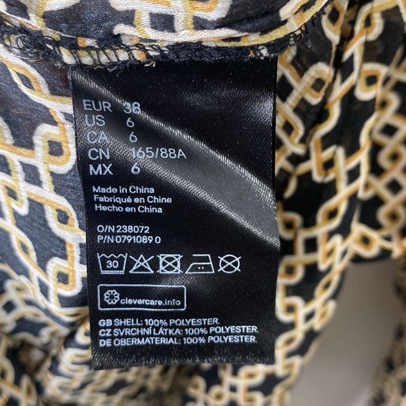 H&M x Richard Allan Black & Gold Geometric Print Blouse size 6 - Picture 6 of 7